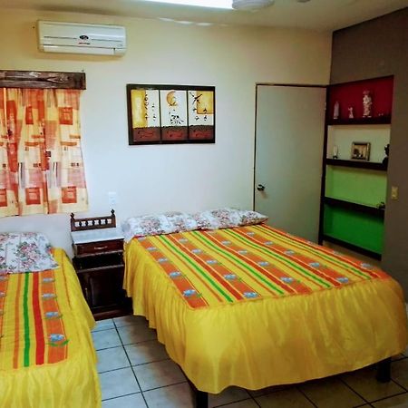 Apartamentos Osuna Mazatlan Exterior photo