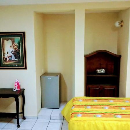 Apartamentos Osuna Mazatlan Exterior photo